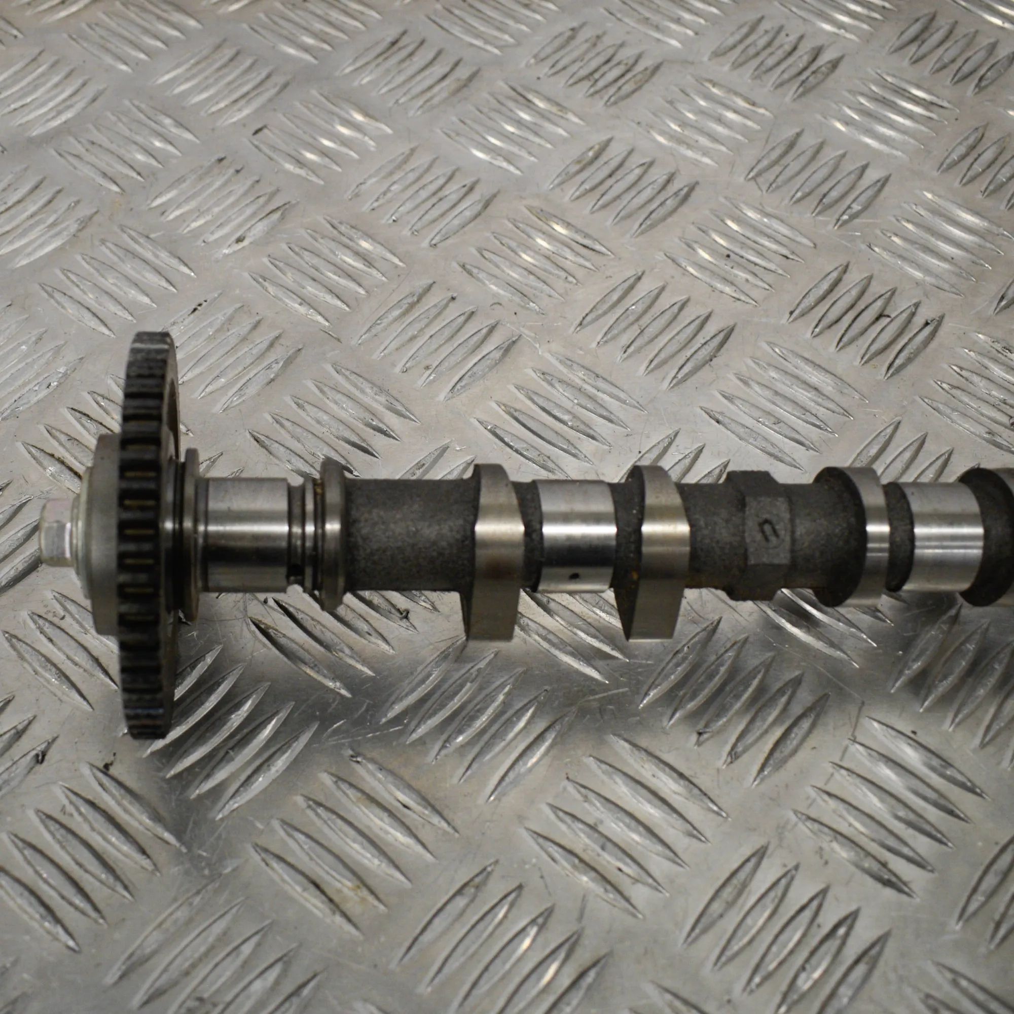 Mazda 2 (DE) Exhaust camshaft Exhaust camshaft — MAZDA 2 DE (2007-2015) — ZJ2...