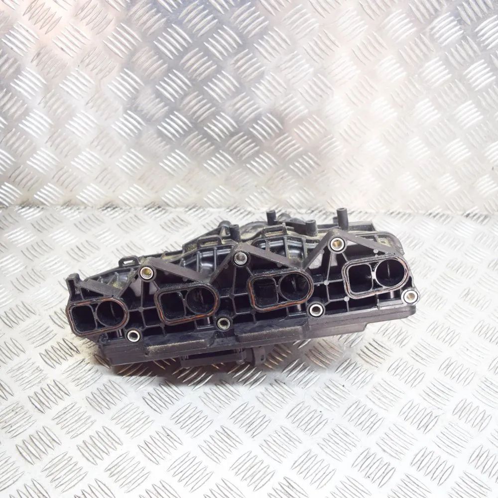 Mercedes-Benz A (W169) imusarja Intake Manifold — MERCEDES BENZ E-CLASS (W212) ...