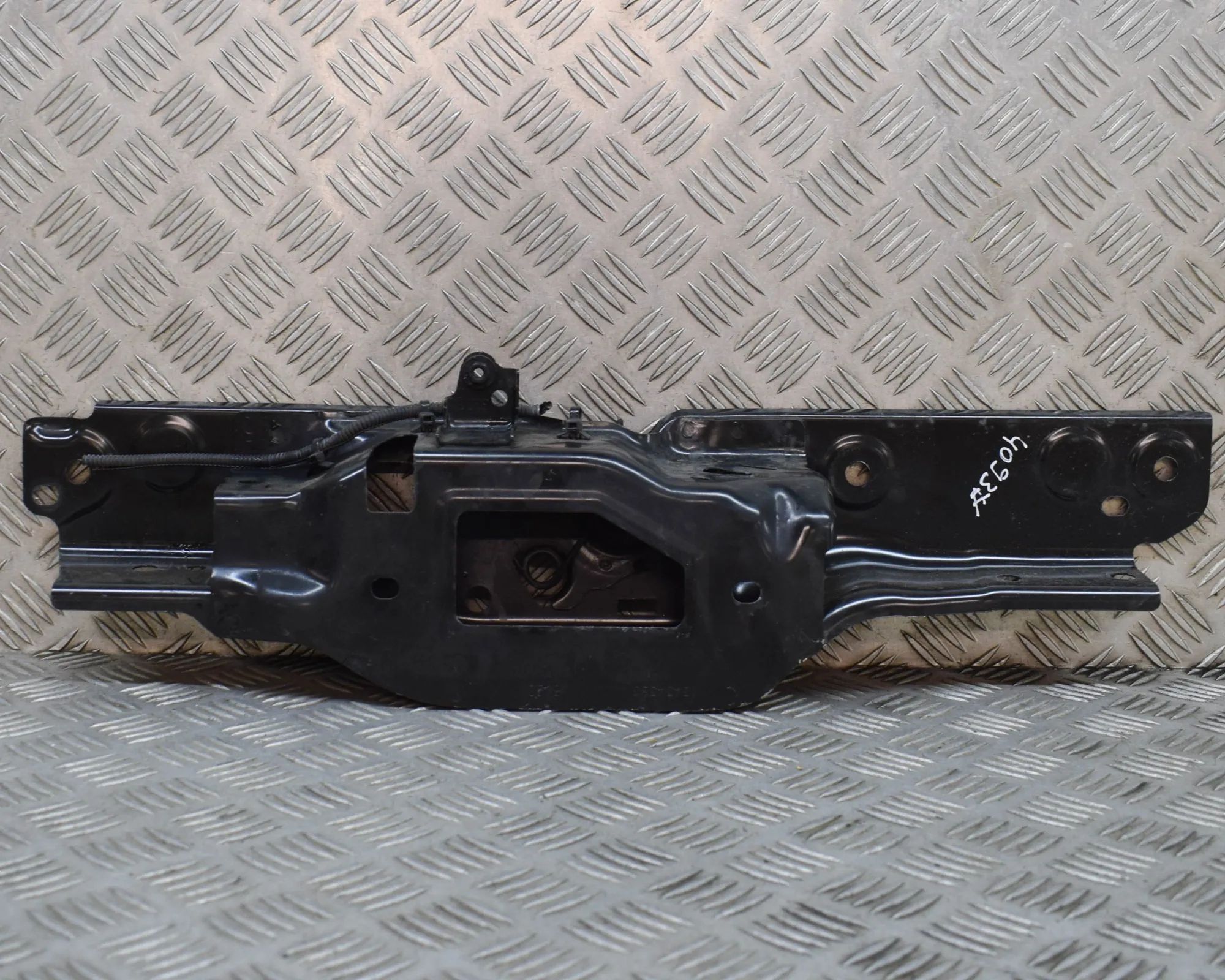 Opel Corsa (E) Slam Panel Frame Upper Part Slam Panel Frame Upper Part — OPEL CORSA E Van ...