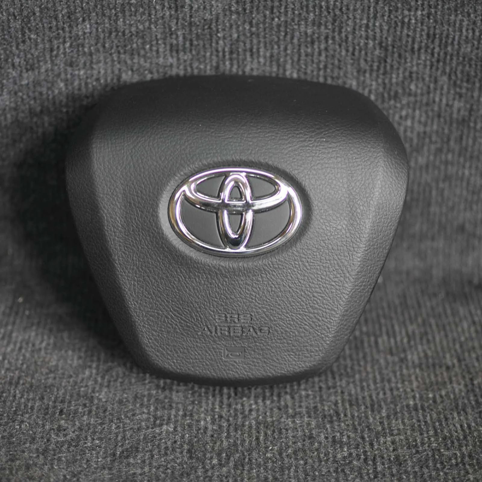 Toyota Avensis (T25) Steering Wheel Safety Bag SRS Steering Wheel Safety Bag SRS — TOYOTA AVENSIS ...