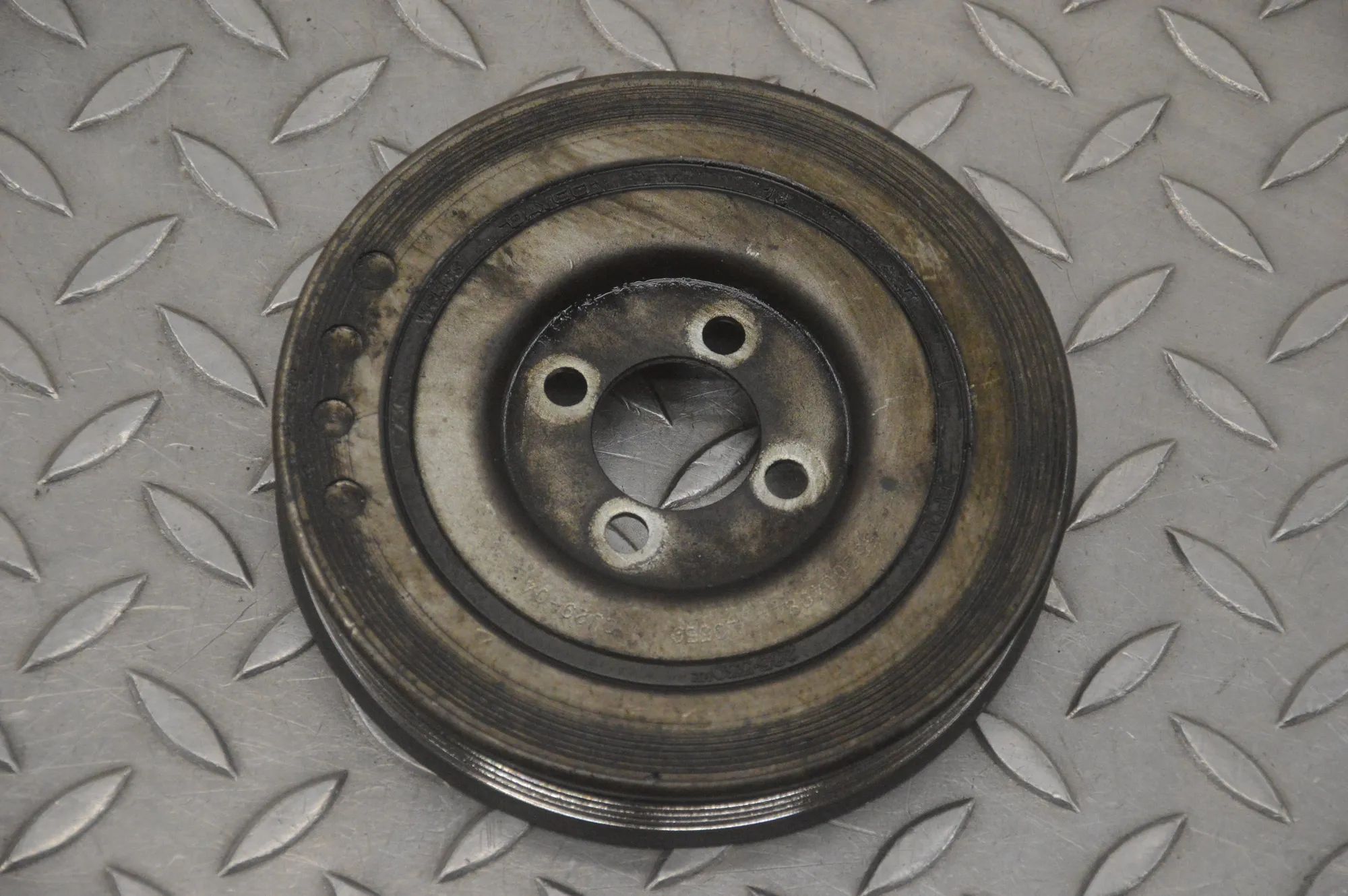 Fiat Grande Punto Crankshaft pulley Crankshaft pulley — FIAT PUNTO EVO 199_ (2008-P...
