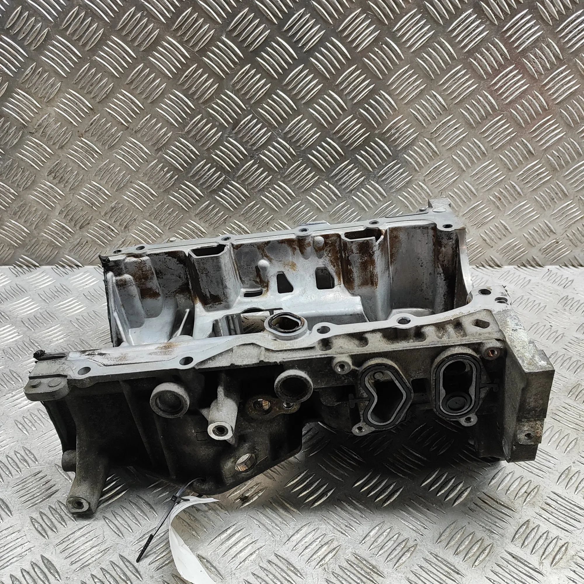 Renault Megane Engine Oil Pan Engine Oil Pan — RENAULT MEGANE III Hatchback B...