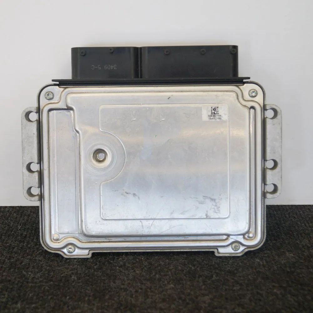 Hyundai i30 Engine Control Unit Engine Control Unit — HYUNDAI i30 FD (2007-2011...