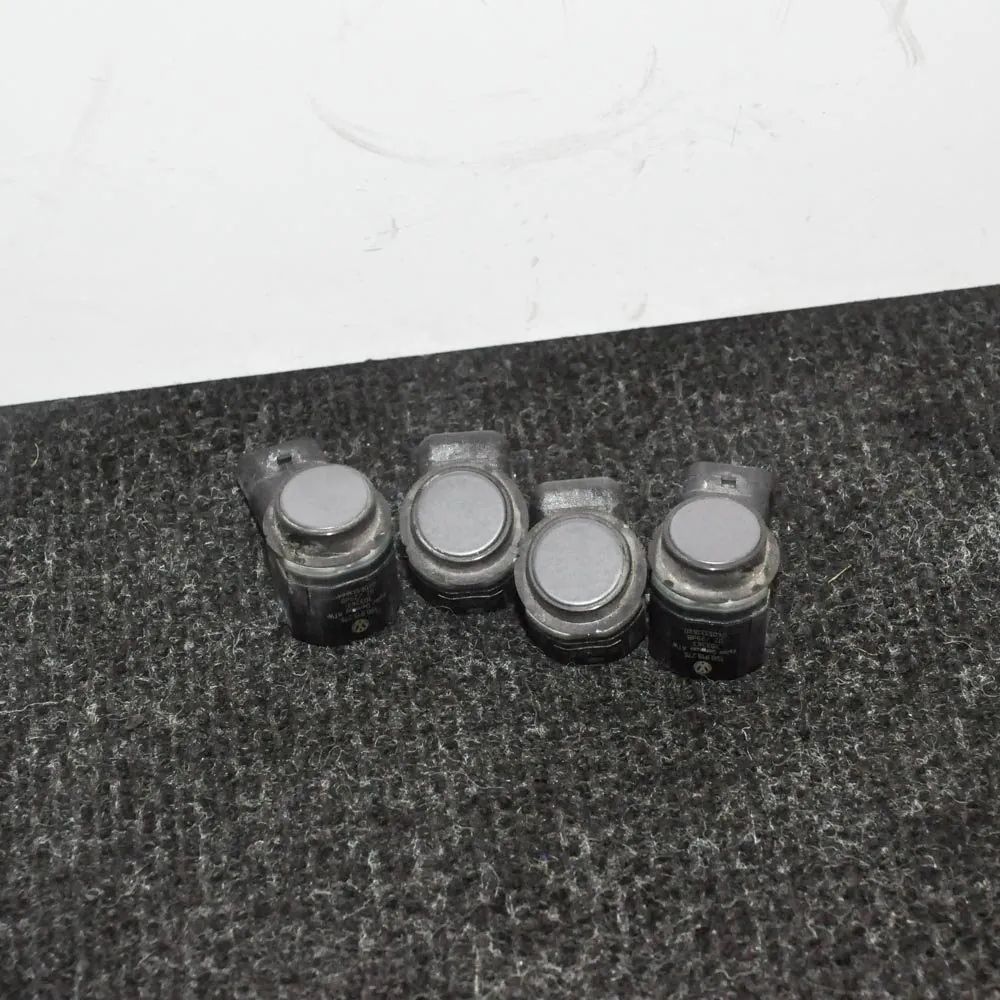 Audi Q5 (8R) Parking sensor kit — rear Parking sensor kit — rear — AUDI Q5 8R (2008-20...