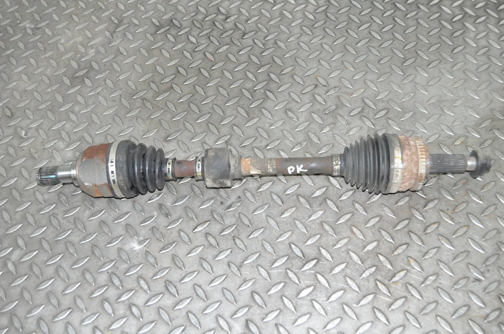 Hyundai i30 Front Left Driveshaft Front Left Driveshaft — HYUNDAI i30 Estate GD (...