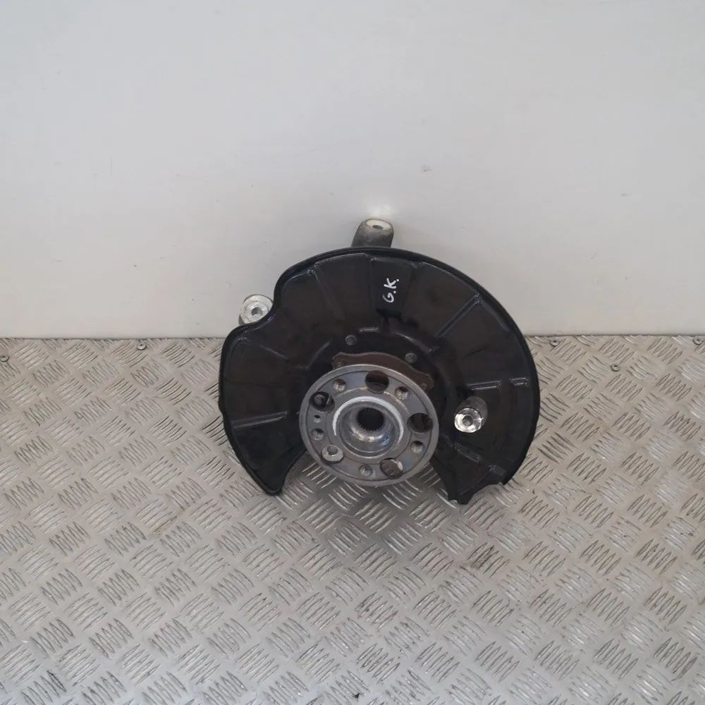 Mercedes-Benz A (W176) Rear Left Wheel Hub Spindle Rear Left Wheel Hub Spindle — MERCEDES BENZ S-C...