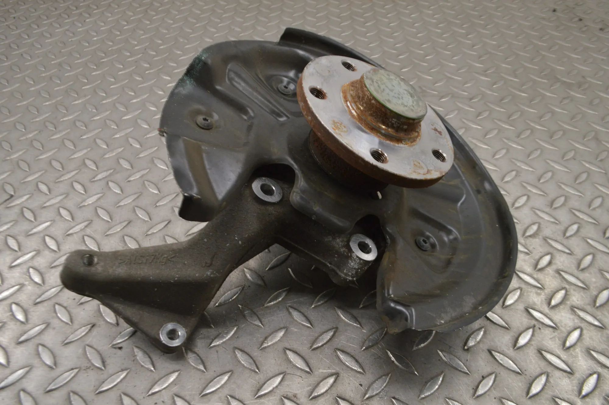 Seat Alhambra Rear Right Wheel Hub Rear Right Wheel Hub — SEAT ALHAMBRA 710, 711 (...