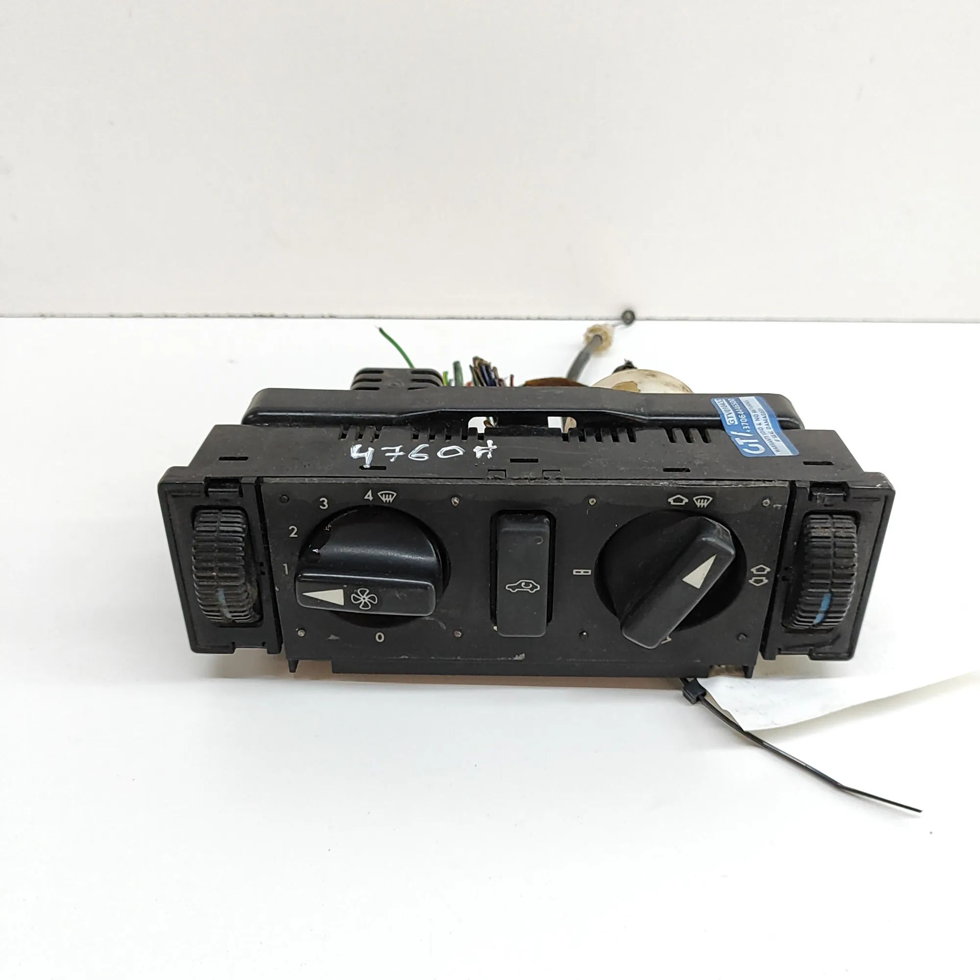 Mercedes-Benz 200 - 500 / E (W124) Climate control unit Climate control unit — MERCEDES BENZ S-CLASS (W...