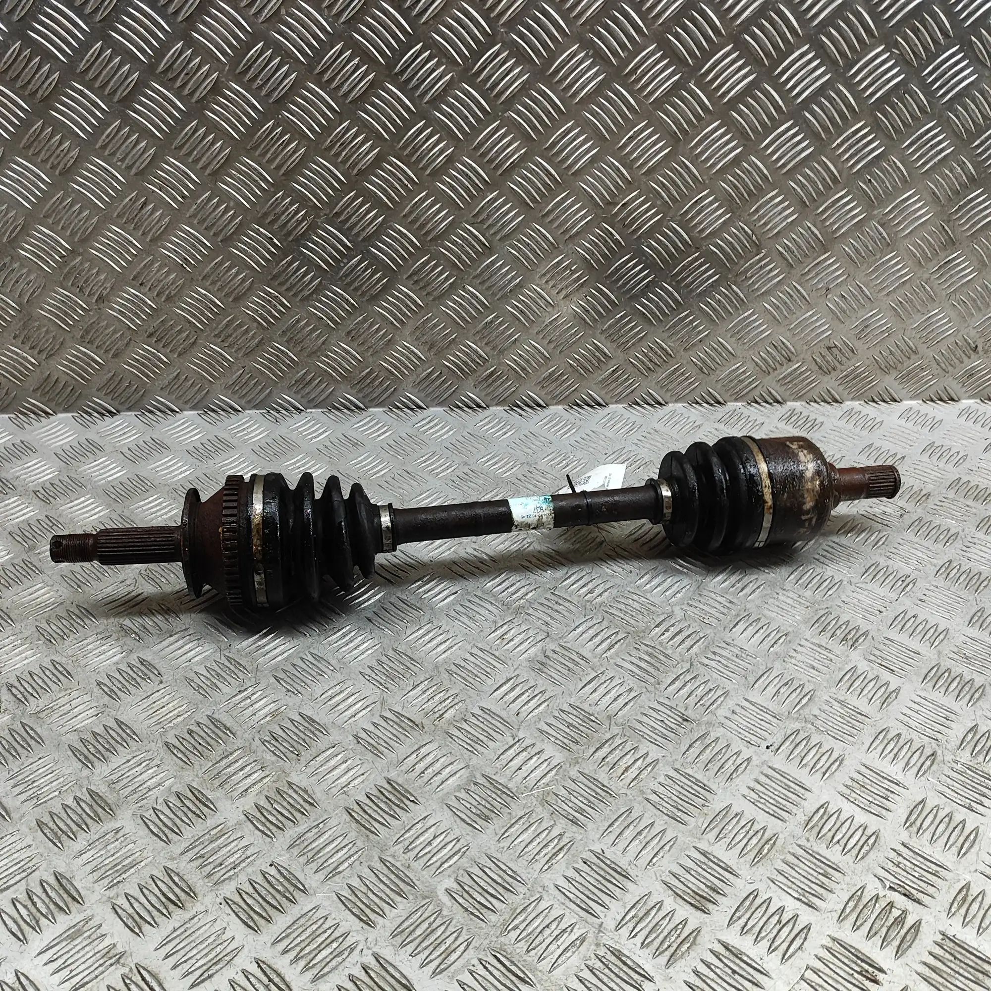 Hyundai Santa Fe Front Left Driveshaft Front Left Driveshaft — HYUNDAI SANTA FÉ I SM (...