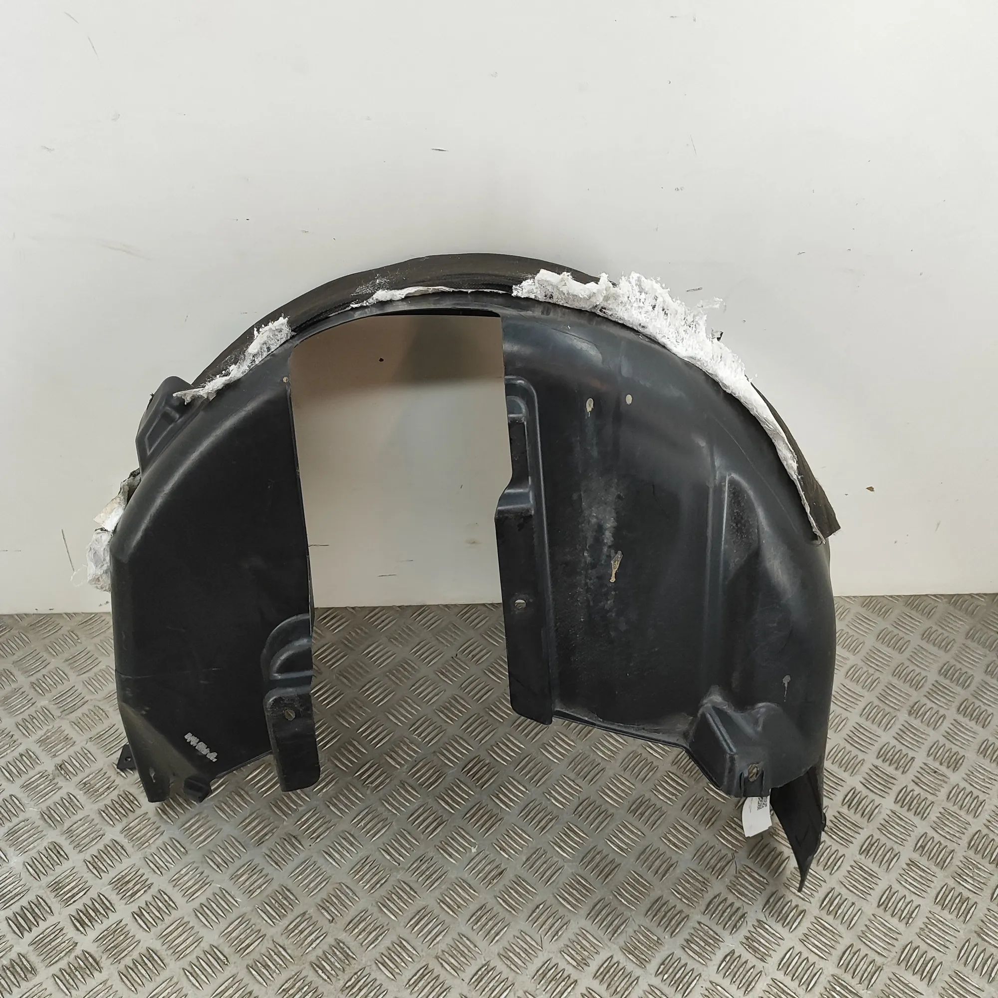 Chevrolet Orlando Rear Left Arch Liner Rear Left Arch Liner — CHEVROLET ORLANDO J309 (...