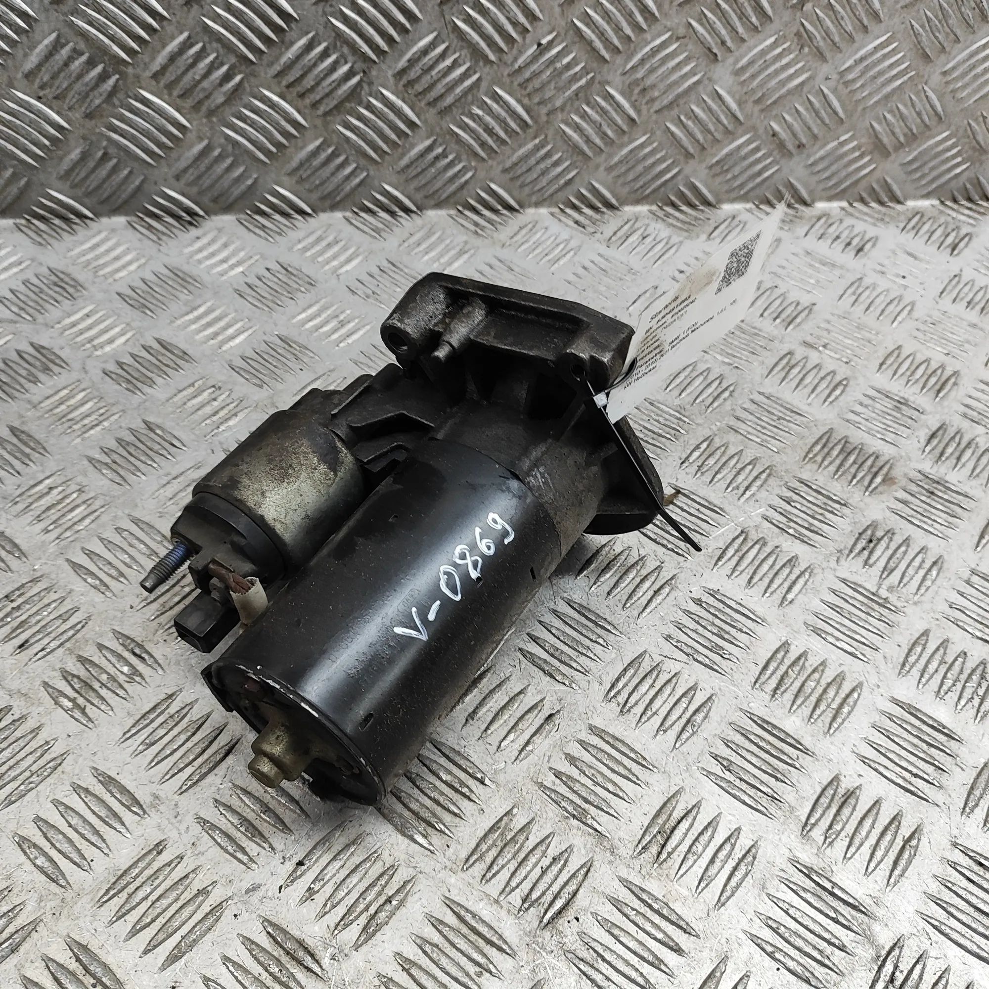 BMW 1 (E81 / E82 / E87 / E88) Starter Motor Starter motor — BMW 1 F20 (2010-2019) — 7638193...
