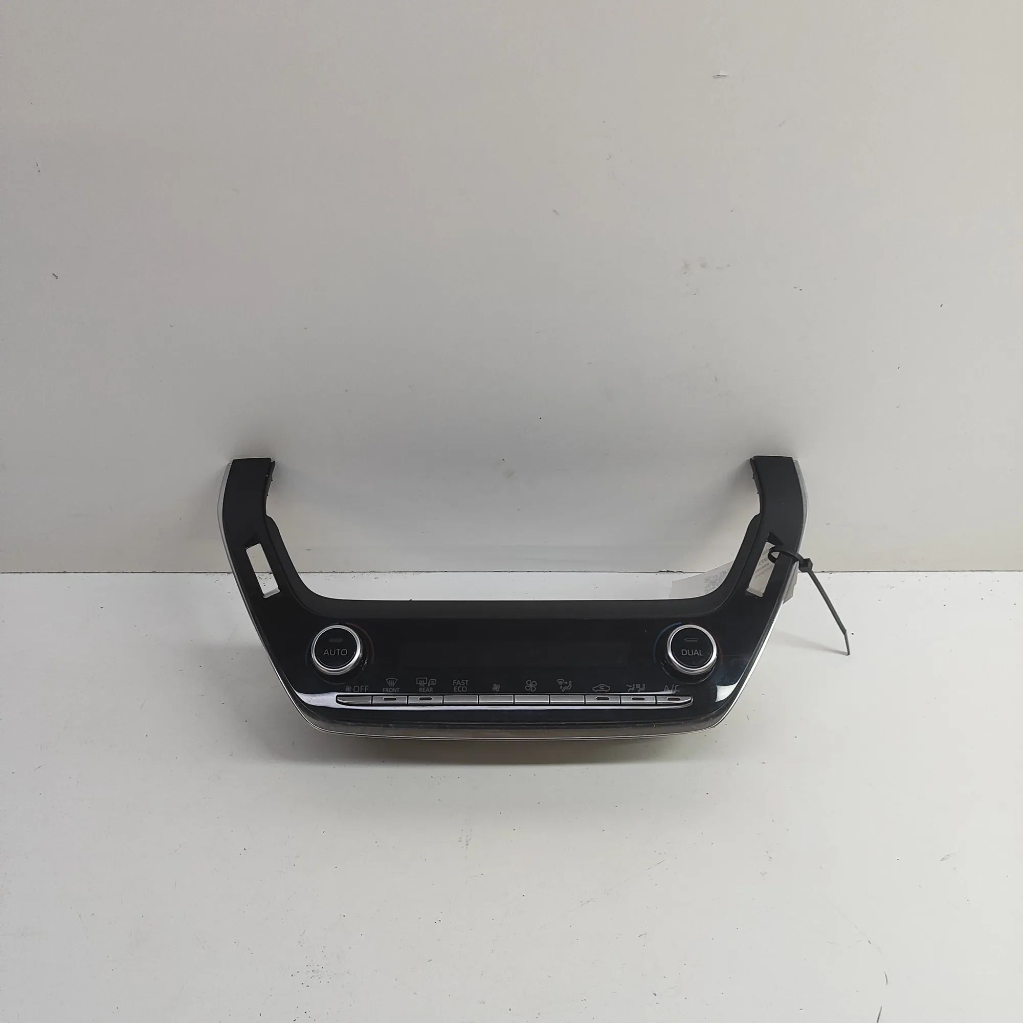 Toyota Corolla Climate control unit Climate control unit — TOYOTA COROLLA Saloon _E...