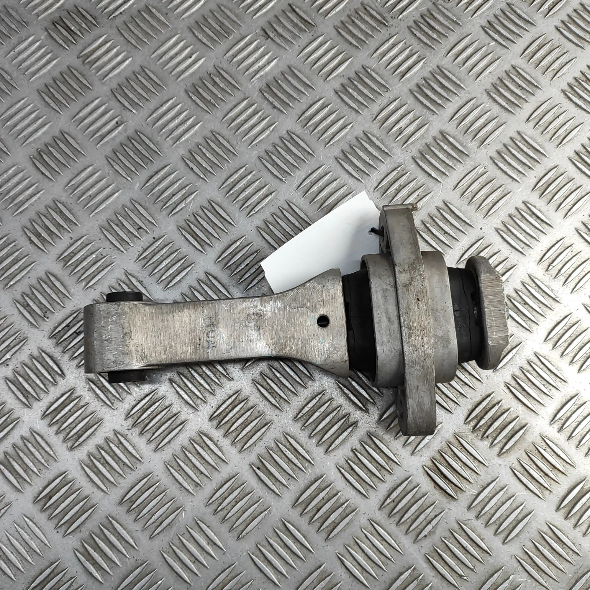 Hyundai Sonata (LF) Engine Mount rear Engine Mount rear — HYUNDAI SONATA VII LF (2014...