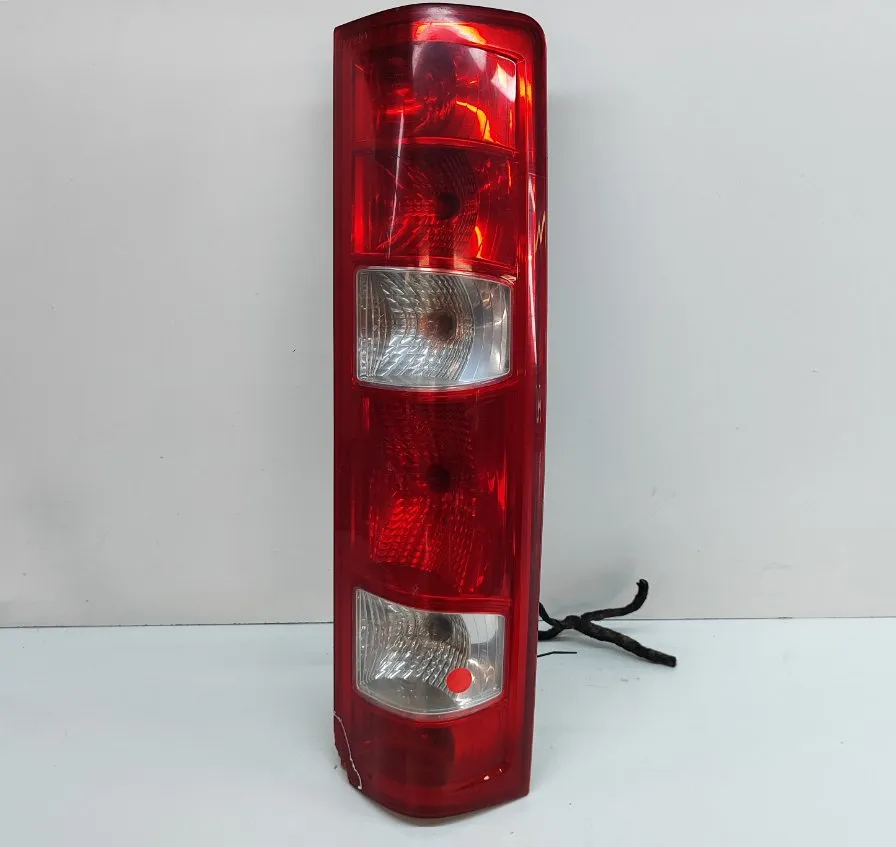 Iveco Daily Rear Right Tail Light Rear Right Tail Light — IVECO DAILY V Van/Estat...
