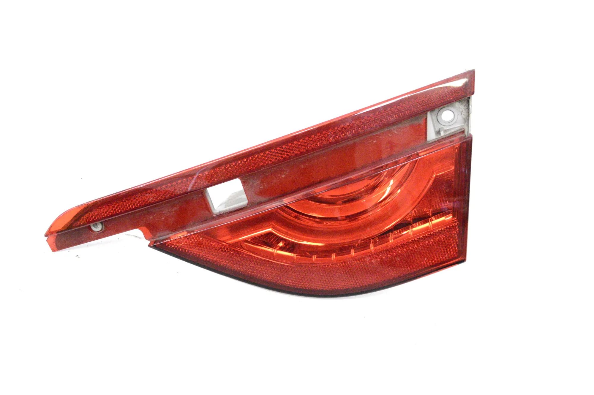Jaguar XF Right Side Tailgate Tail Light Right Side Tailgate Tail Light — JAGUAR XF X260...