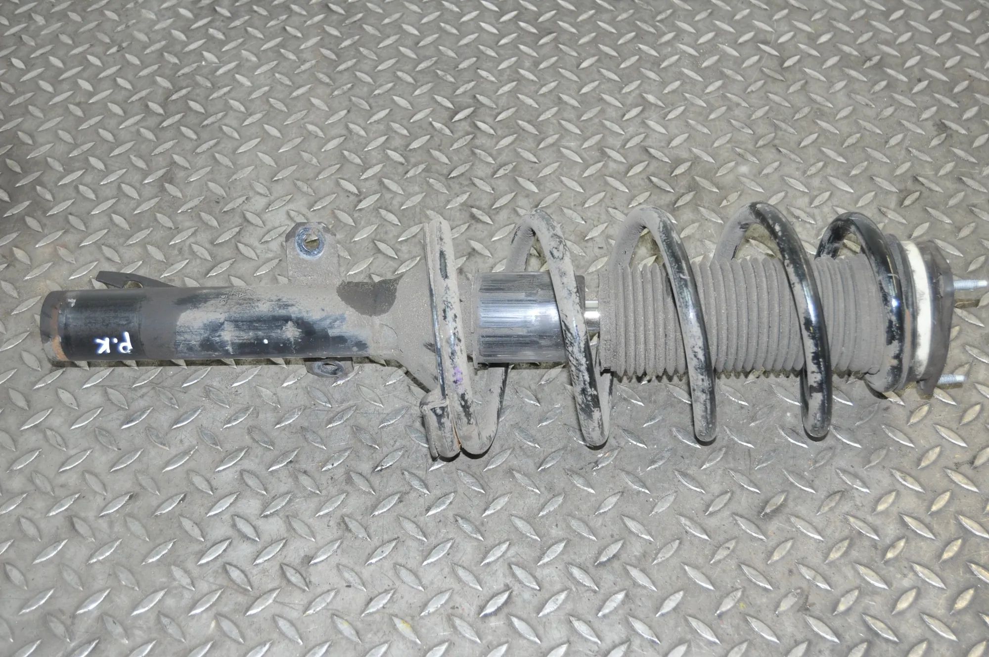 Ford Transit Custom / Tourneo Custom Shock absorber — front left Shock absorber — front left — FORD TRANSIT CUST...