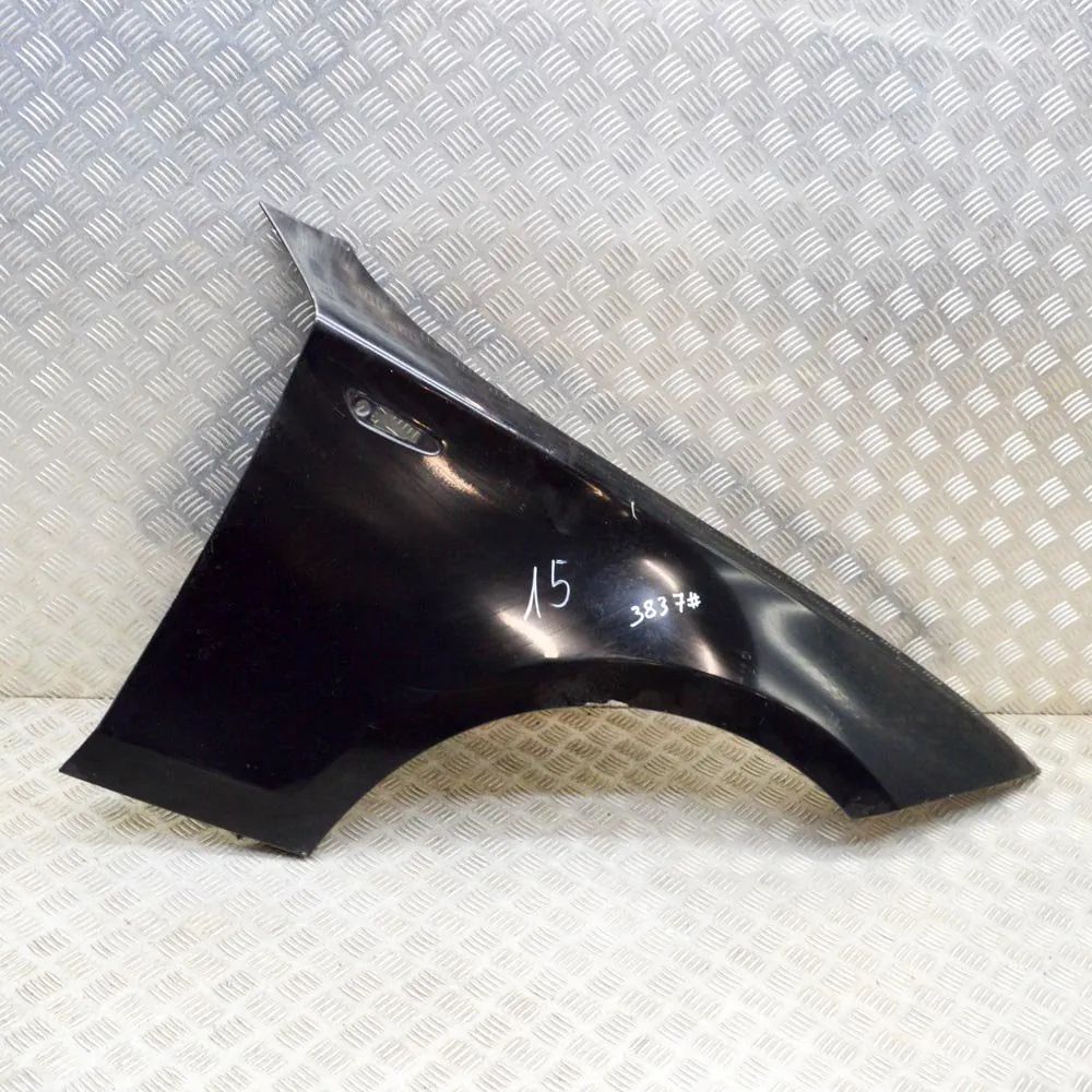 BMW 1 (E81 / E82 / E87 / E88) Front Right Fender Front Right Fender — BMW 1 Cabrio E88 (2008-201...