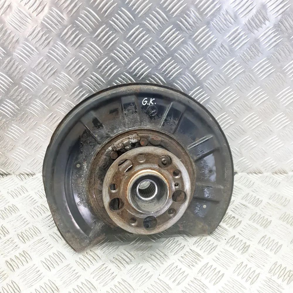 Mercedes-Benz GLK (X204) Rear Left Wheel Hub Spindle Rear Left Wheel Hub Spindle — MERCEDES BENZ GLK...