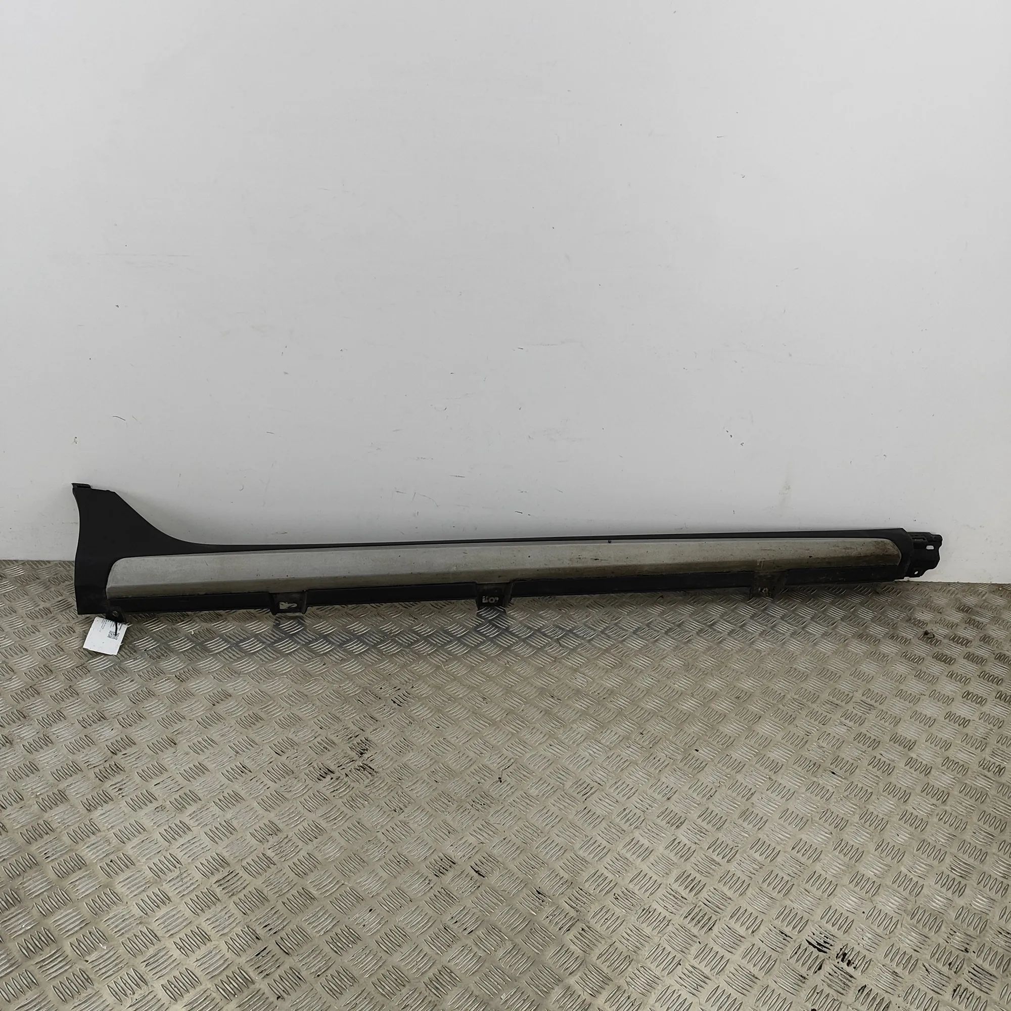Ford Fiesta Right Side Plastic Sideskirt Cover Right Side Plastic Sideskirt Cover — FORD FIEST...