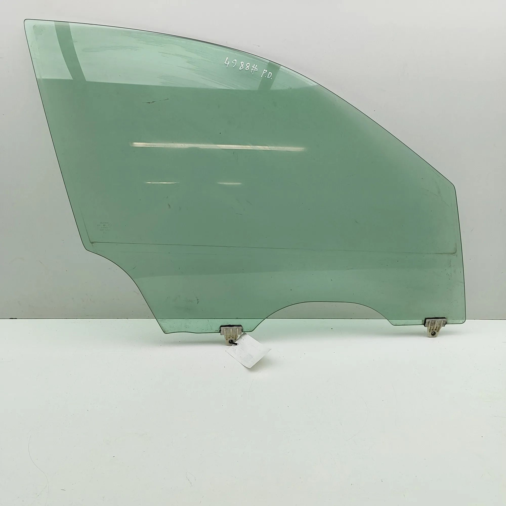 Infiniti FX (S50) Front Right Door Window Front Right Door Window — INFINITI FX (2002-200...