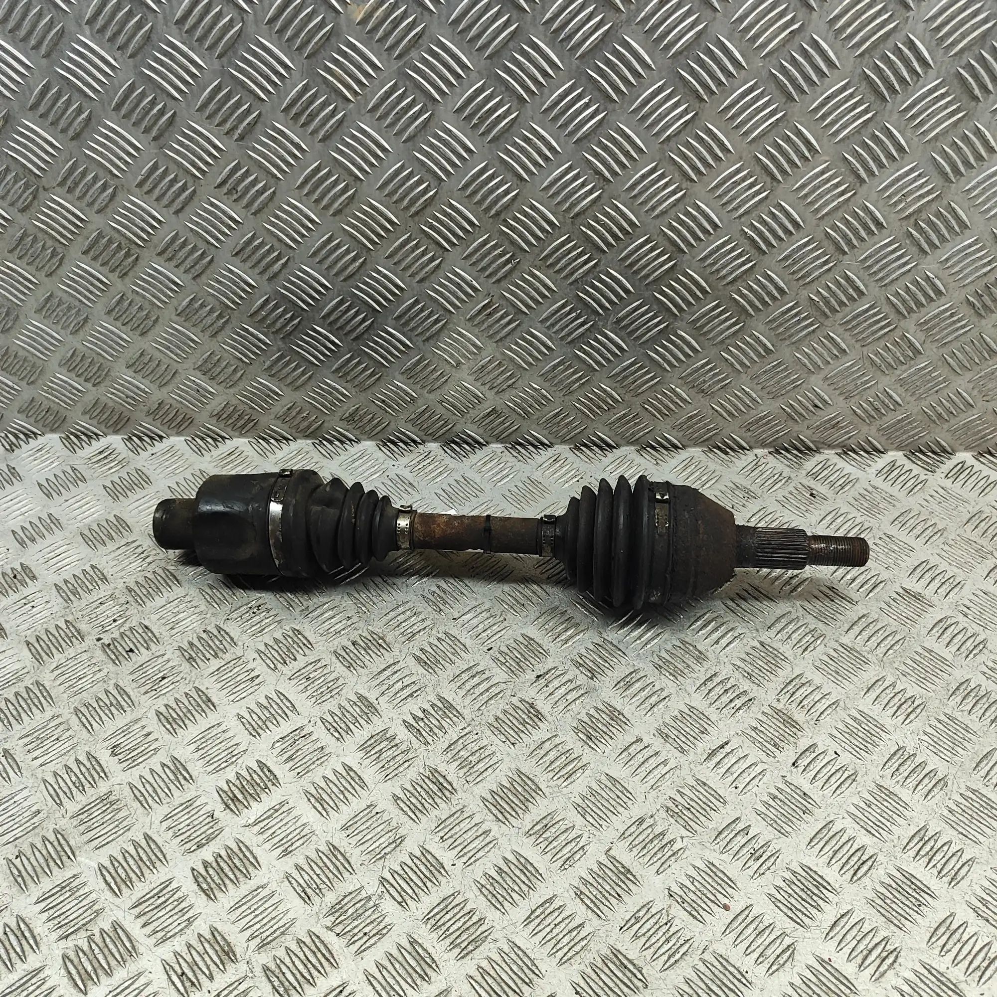 Chevrolet Captiva Front Right Driveshaft Front Right Driveshaft — CHEVROLET CAPTIVA C100...
