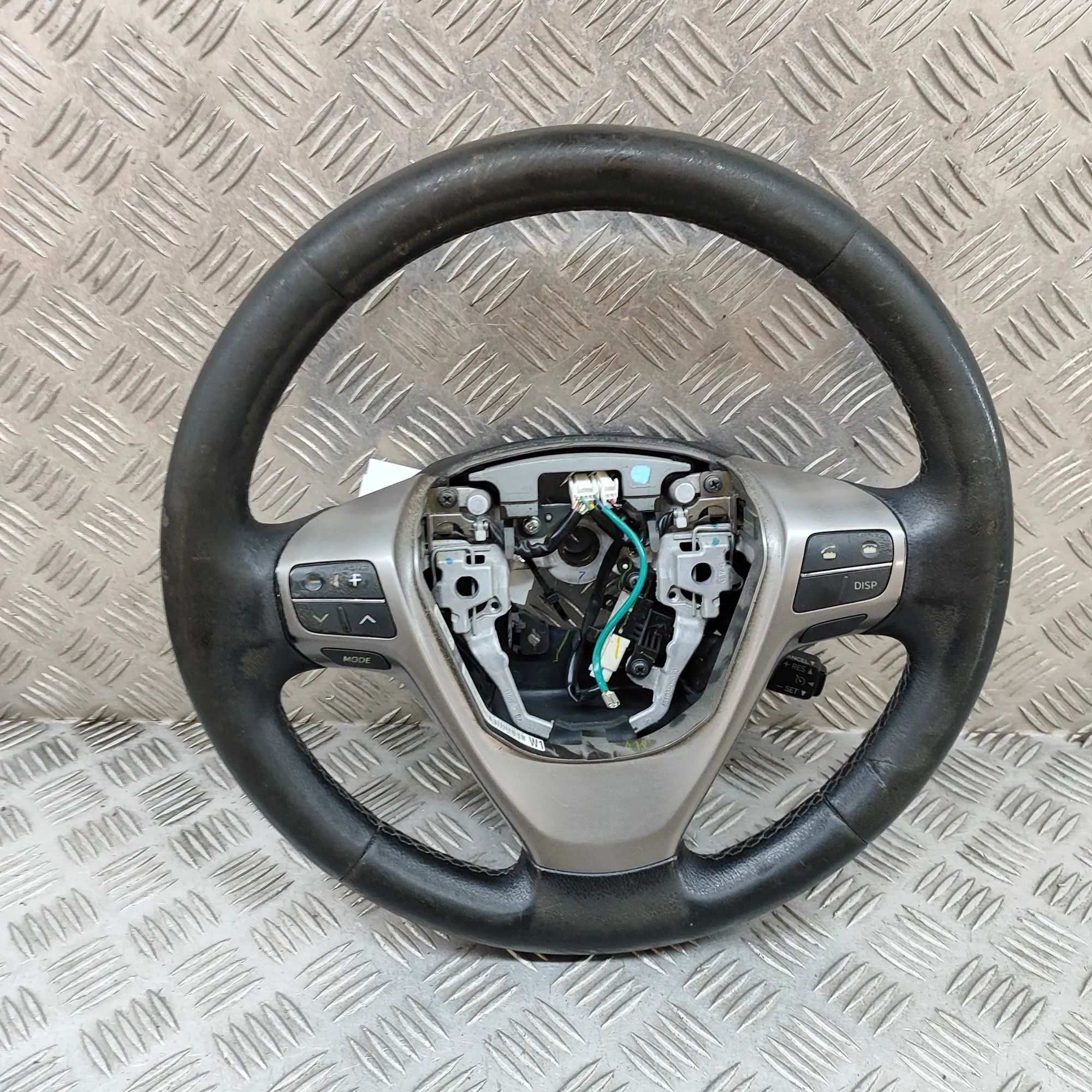 Toyota Avensis (T27) steering wheel Steering Wheel — TOYOTA AVENSIS Estate _T27_ (2...