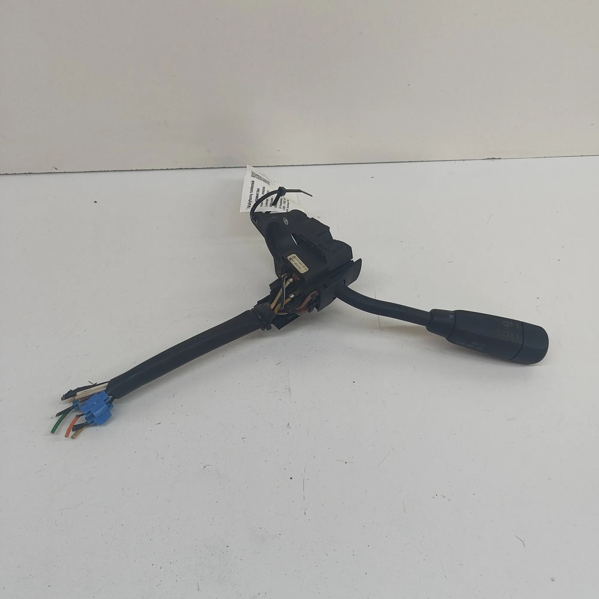 Mercedes-Benz 200 - 500 / E (W124) Wiper control stalk Wiper control stalk — MERCEDES BENZ E-CLASS (W1...
