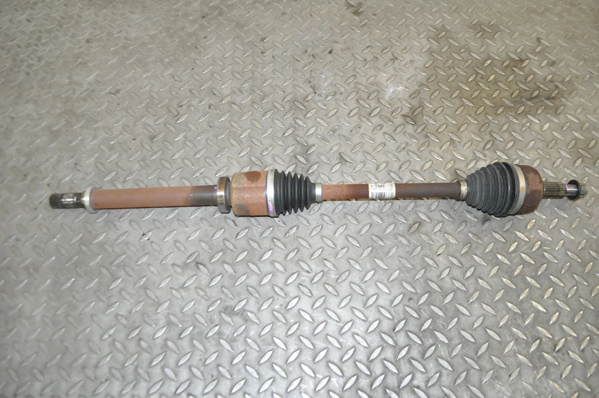Renault Megane Front Right Driveshaft Front Right Driveshaft — RENAULT MEGANE III Gra...