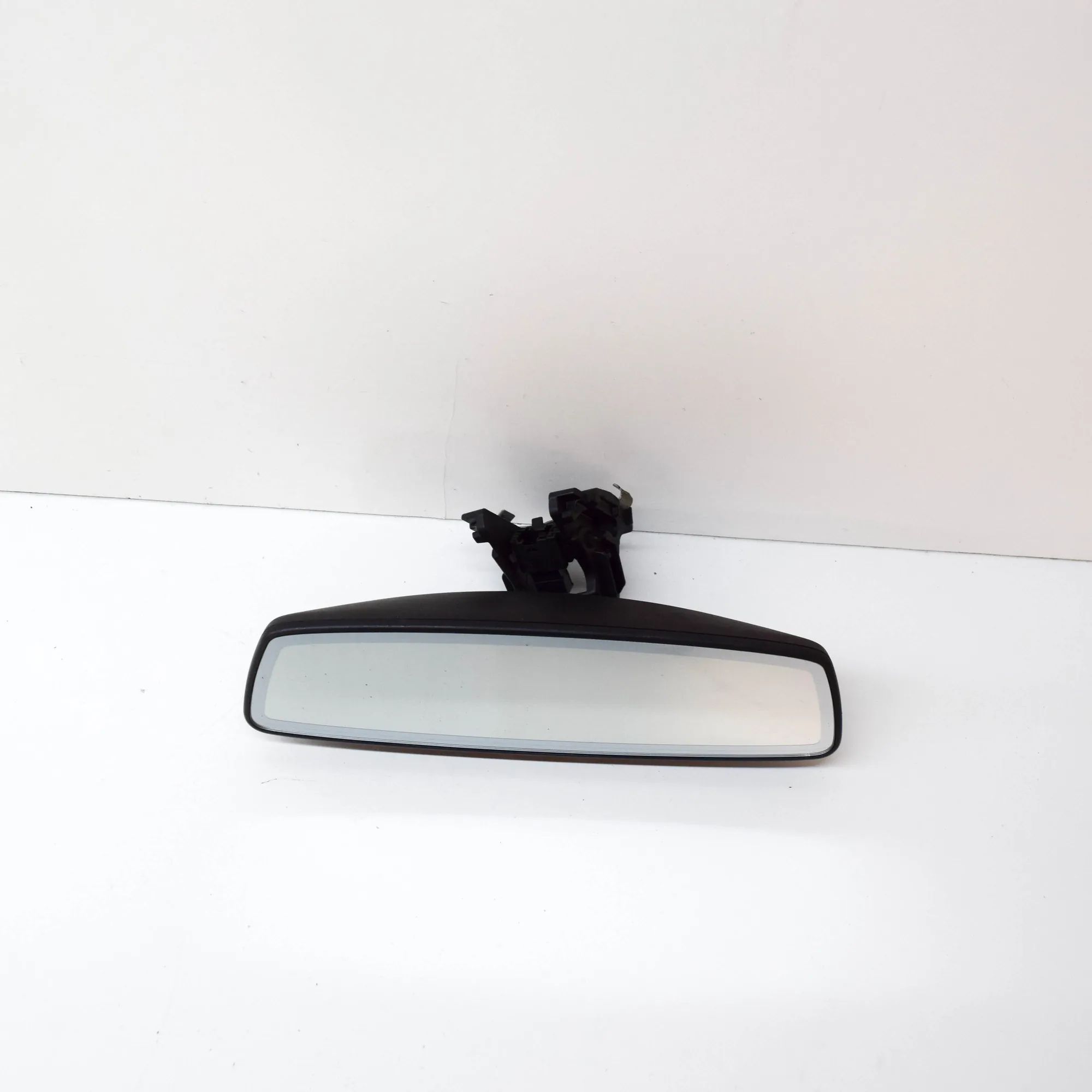 BMW 7 (G11 / G12) Interior Rear View Mirror Interior Rear View Mirror — BMW 7 G11, G12 (201...