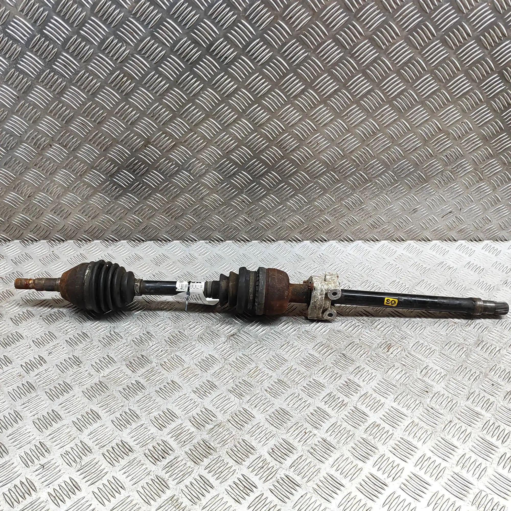 Opel Zafira (B) Front Right Driveshaft Front Right Driveshaft — OPEL ZAFIRA B A05 (200...