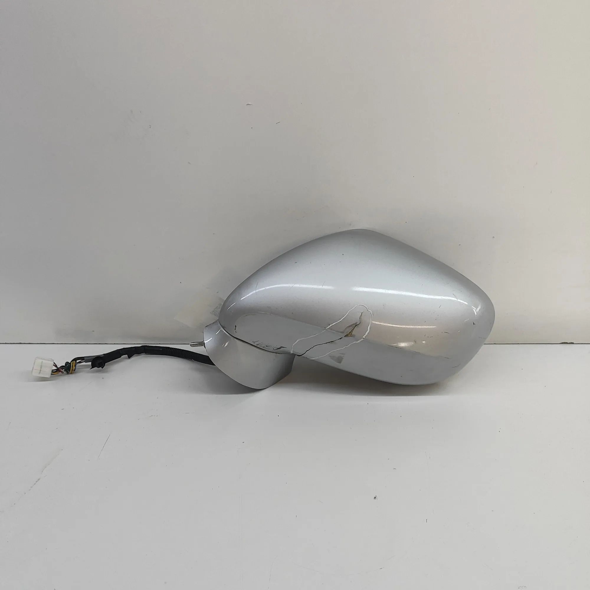 Lexus IS Left Side Wing Mirror Left Side Wing Mirror — LEXUS IS II GSE2_, ALE2...