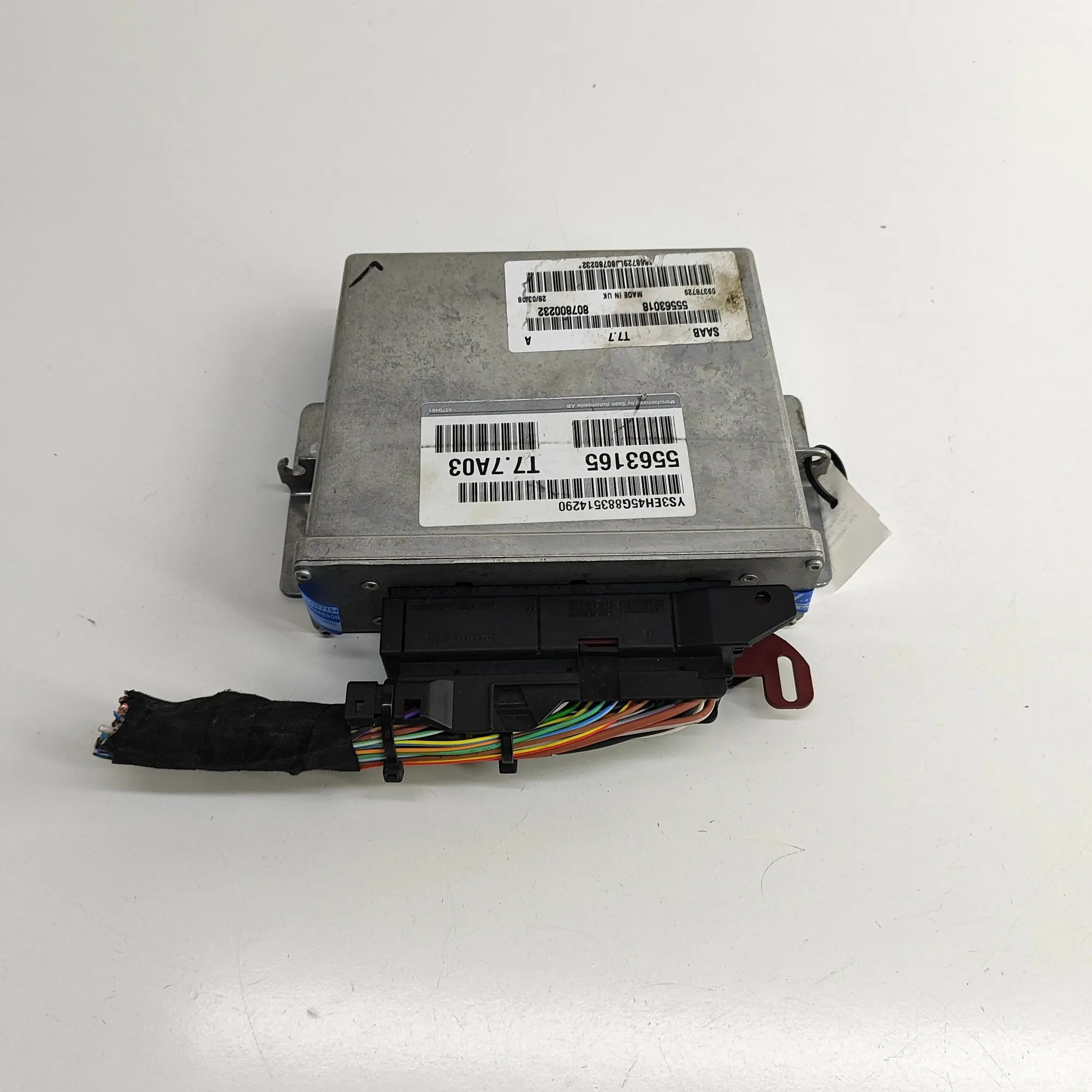 Saab 9-5 Engine Control Unit Engine Control Unit — SAAB 9-5 YS3E (1997-2009)...