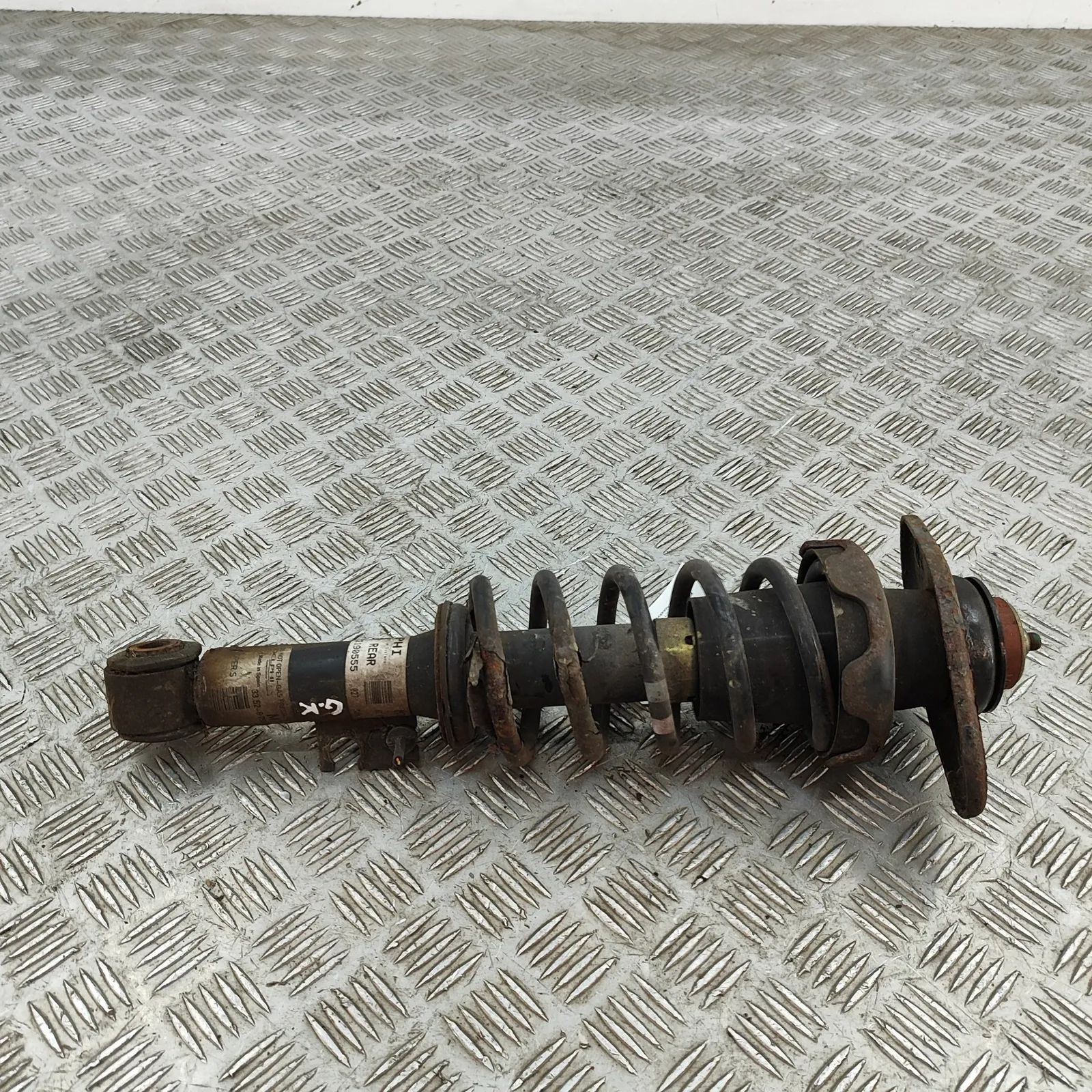 Mini One, Cooper (R50 / R52 / R53) Rear Left Shock Absorber