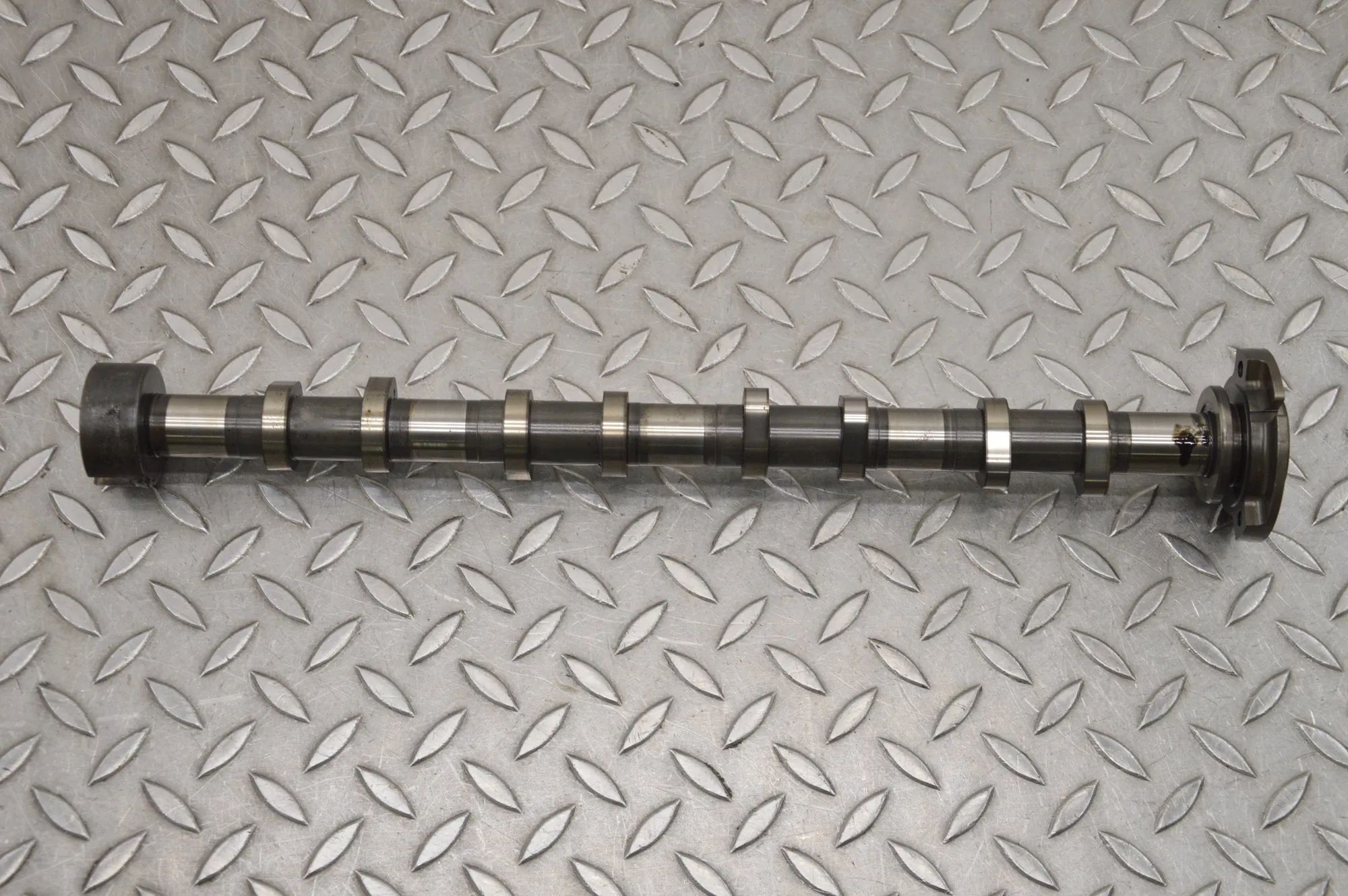 Ford Transit Custom / Tourneo Custom Intake Camshaft Intake camshaft — FORD TRANSIT CUSTOM Minibus /...