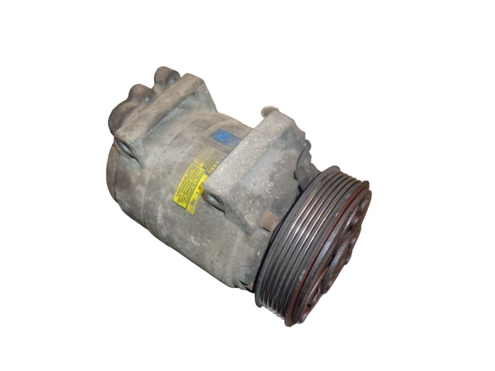 Volvo V70 Air-conditioning compressor Air-conditioning compressor — VOLVO V70 II / XC...