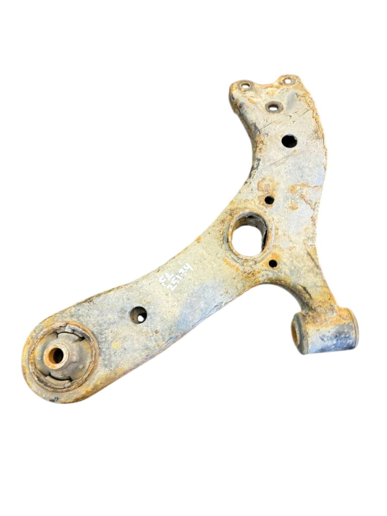 Toyota Verso Lower suspension control arm — front left Lower suspension control arm — front left — TOY...