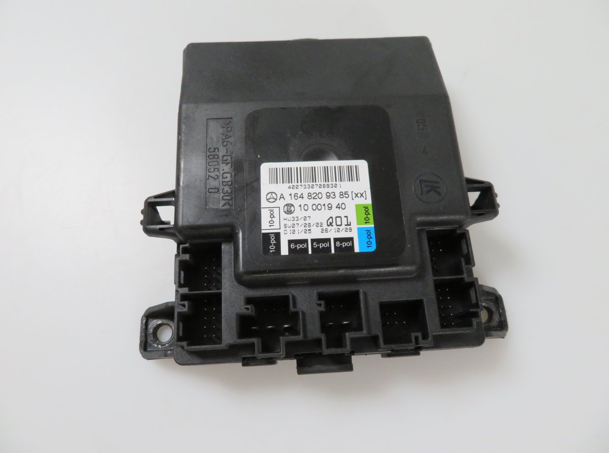 Mercedes-Benz A (W169) Door control unit — front left Door control unit — front left — MERCEDES-BENZ ...