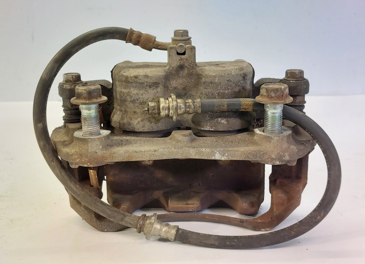 Nissan Leaf Brake caliper — front left Brake caliper — front left — NISSAN LEAF I (ZE0...