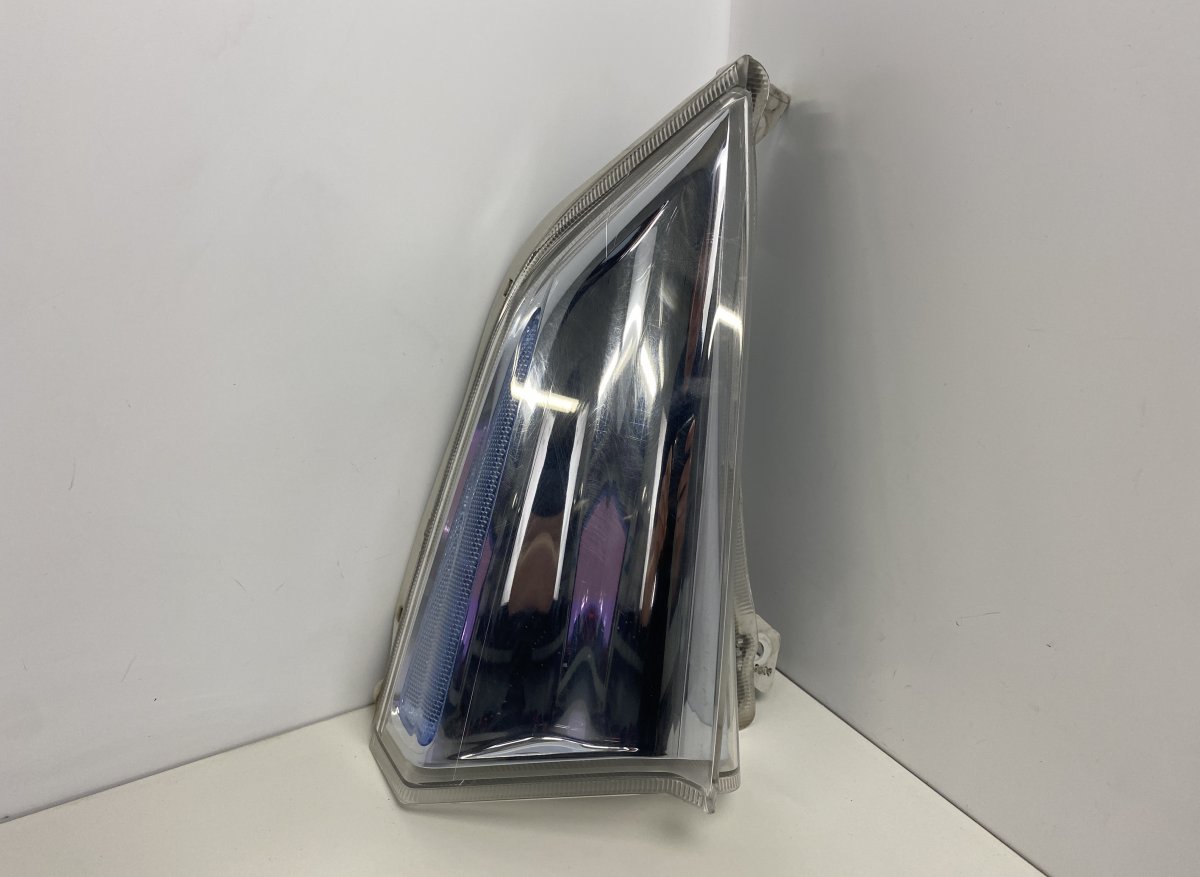 Nissan Leaf Indicator front right Indicator front right — NISSAN LEAF I (ZE0) (20...