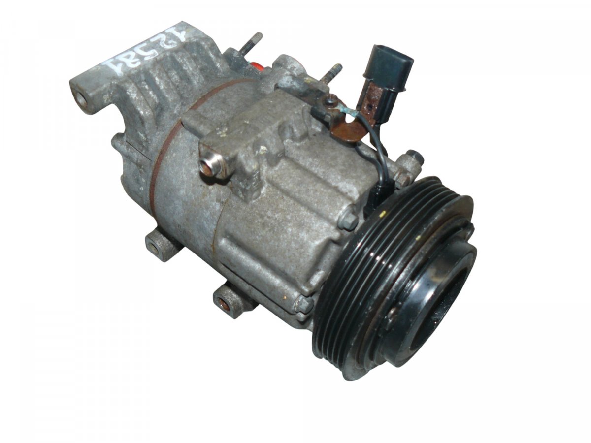 Kia Sportage Air-conditioning compressor Air-conditioning compressor — KIA SPORTAGE III ...
