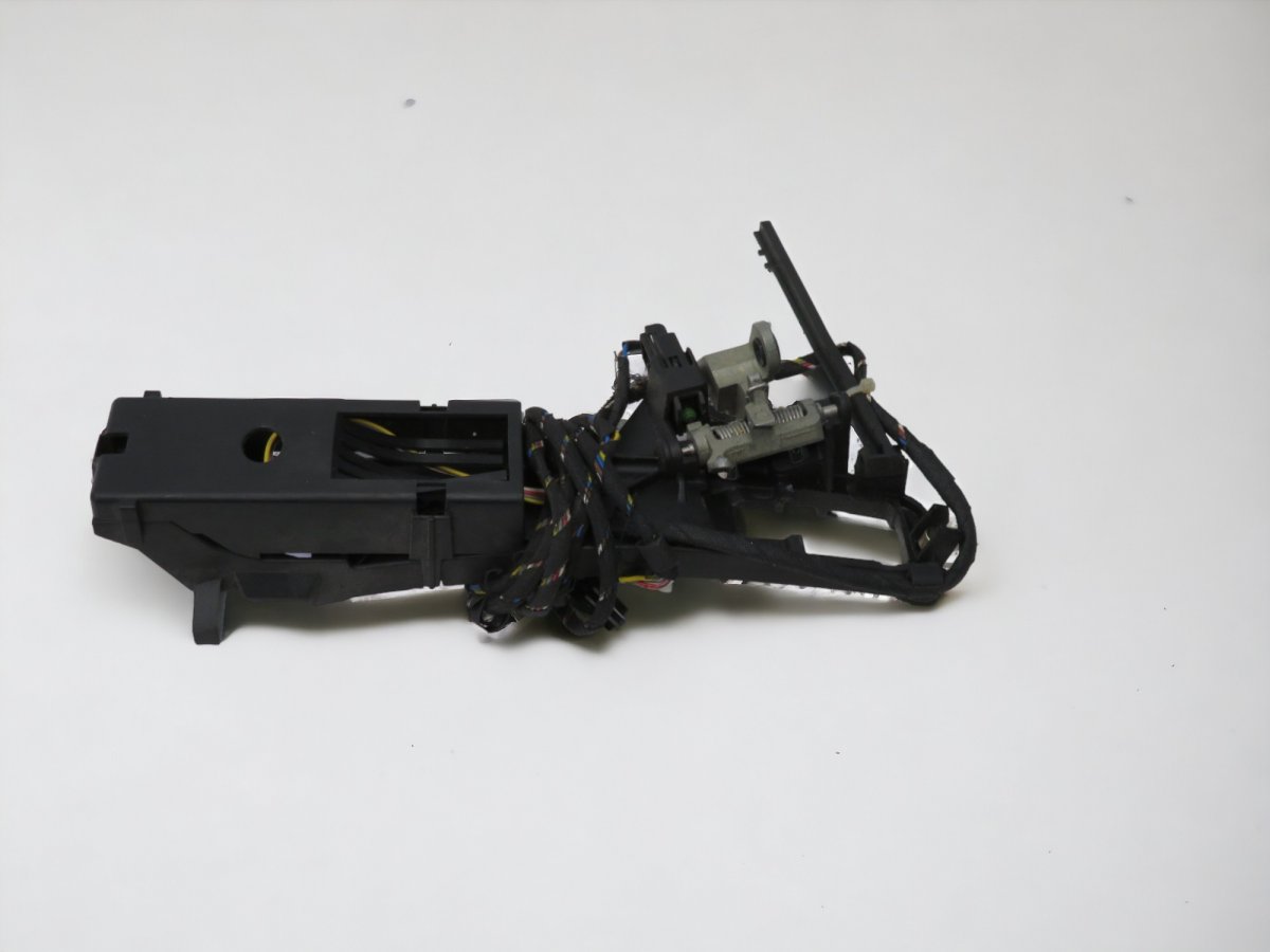 Mercedes-Benz A (W168) Door interior Handle Front Left Door interior Handle Front Left — MERCEDES-BENZ...