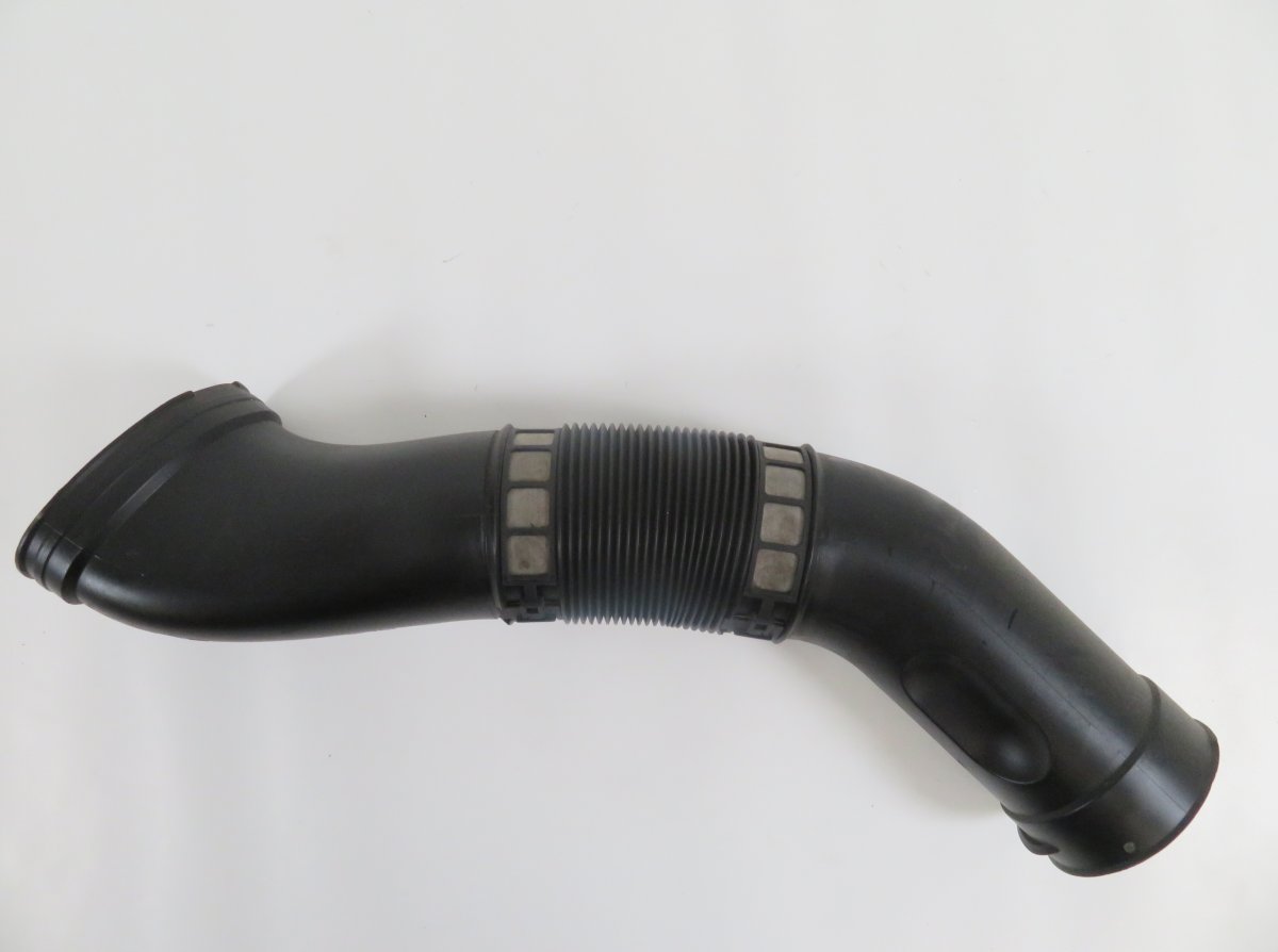 Mercedes-Benz C (W203) Air duct front right Air duct front right — MERCEDES-BENZ S-CLASS CO...