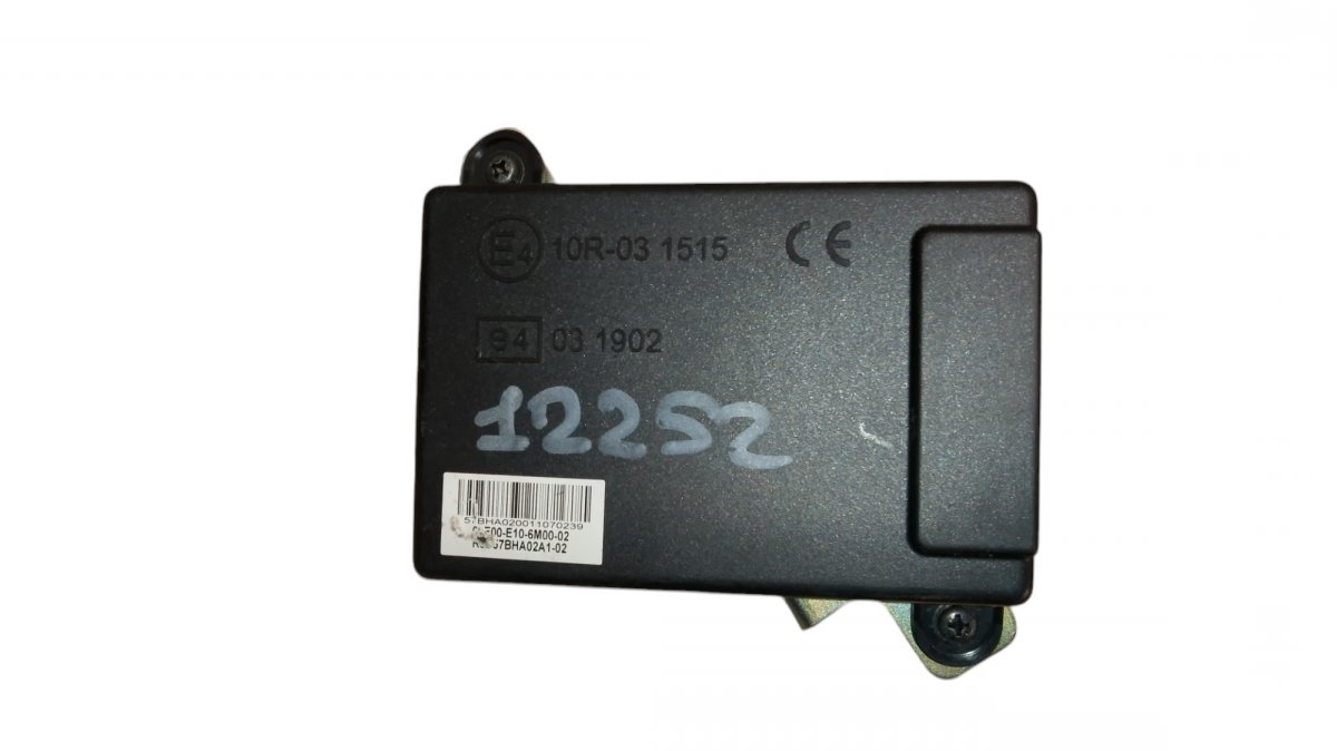 Honda CR-V Telephone / Bluetooth control unit Telephone / Bluetooth control unit — HONDA CR-V...