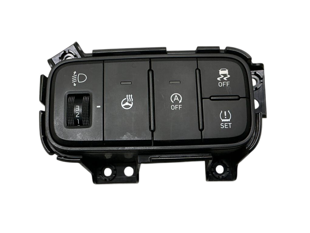 Hyundai Bayon Dashboard switch assembly Dashboard switch assembly — HYUNDAI BAYON (BC3)...