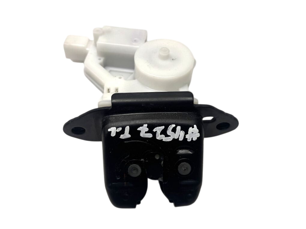 Nissan Leaf Boot lid / tailgate lock Boot lid / tailgate lock — NISSAN LEAF II (ZE1)...