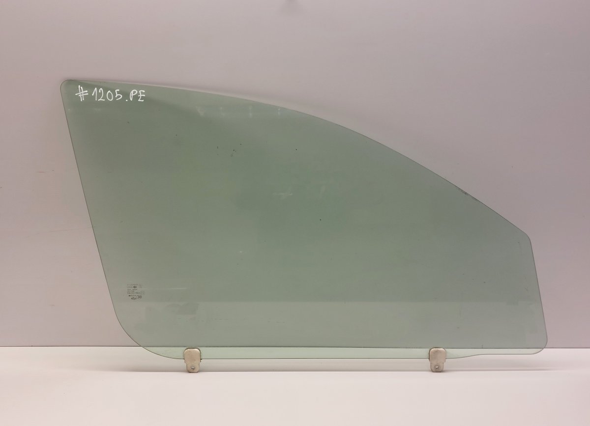 Mitsubishi Outlander Door window glass — front right Door window glass — front right — MITSUBISHI OU...