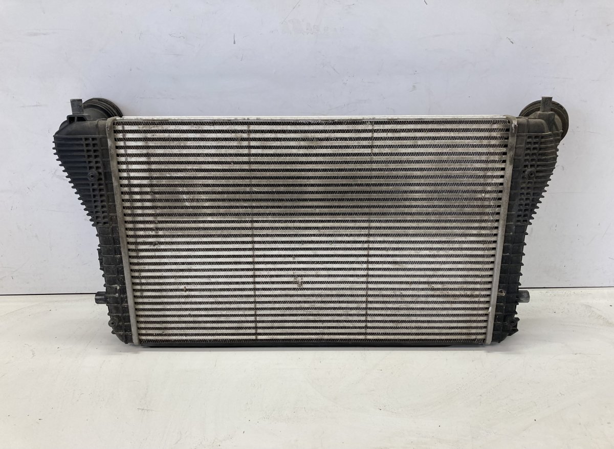 Skoda Octavia Välijäähdytin / Intercoolerin  Intercooler — SKODA OCTAVIA II (1Z) (2004-2013)...