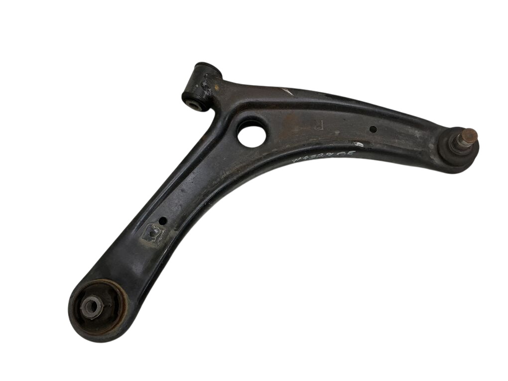 Mitsubishi Outlander Lower suspension control arm — front right Lower suspension control arm — front right — MI...