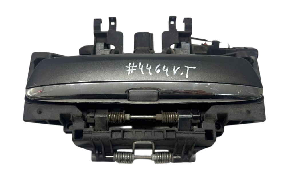 Audi A8 (D3) Exterior door handle — rear left Exterior door handle — rear left — AUDI A8 (4E)...