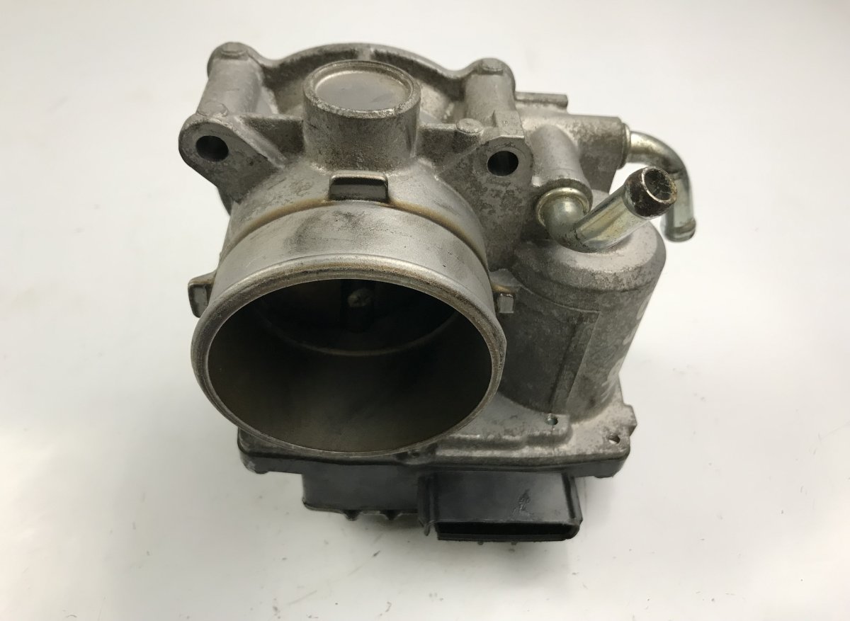 Mitsubishi Outlander Throttle body Throttle body — MITSUBISHI OUTLANDER II (CW, ZG...